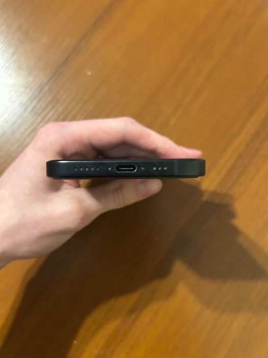 iPhone 15 128 GB 88% kondycji