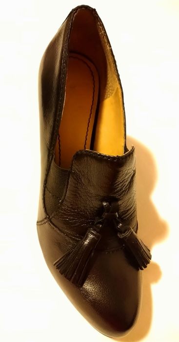 Sapatos pretos Nine West compensados, n° 36 1/2