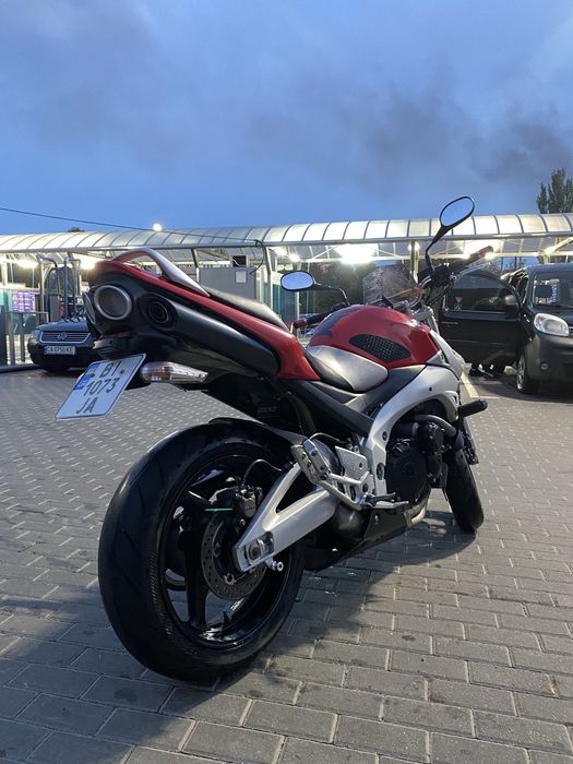 Suzuki gsr 400 2006 рік