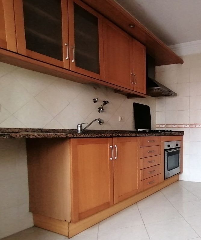 Moveis de cozinha com lava loica usados Moita • OLX Portugal
