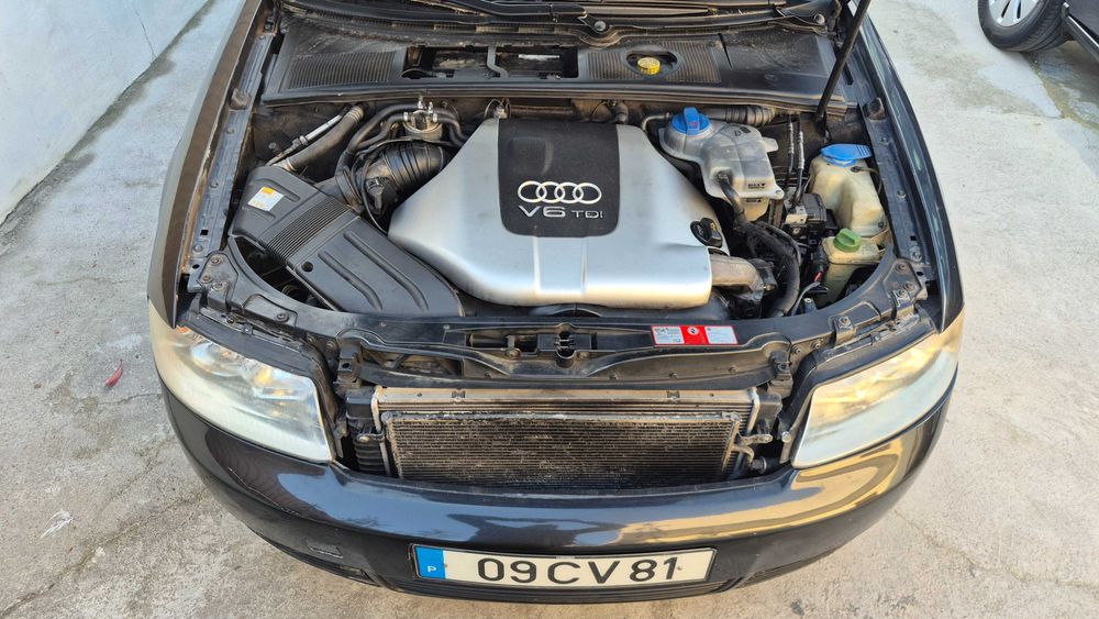 AUDI A4 B6 AVANT (8E) 2003-2.5 V6 TDI CX AUTO-304000KM - ler descrição