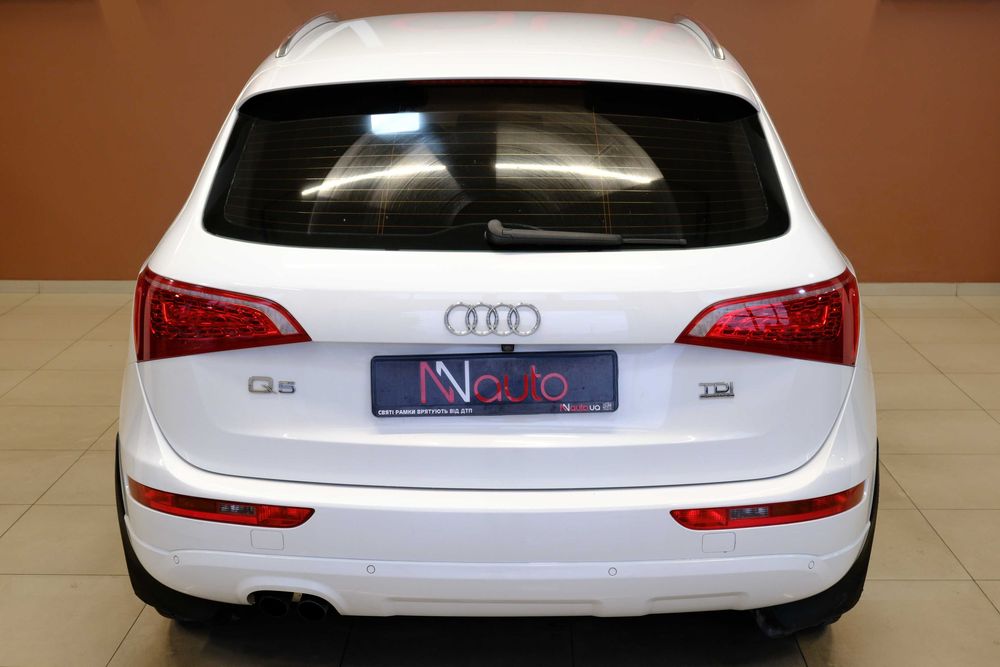 Audi Q5 2011 біла