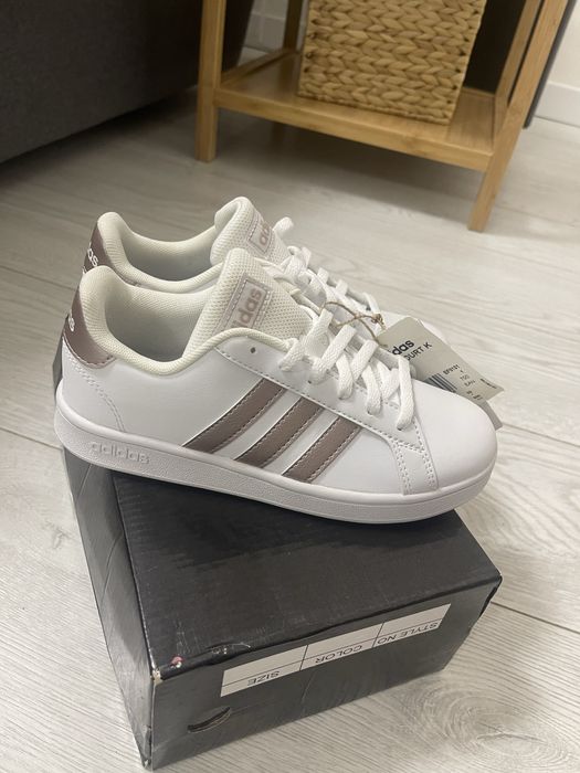 Кросівки кроси adidas grand court.Оригінали!33 р