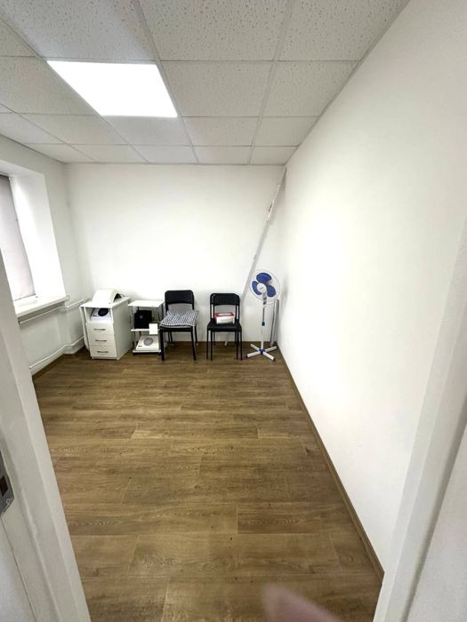 Кабінет в оренду в студії краси