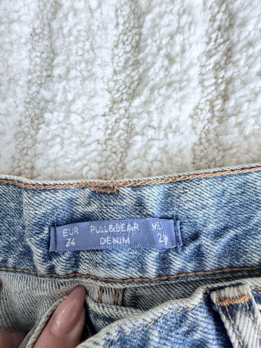 Szorty pull&bear  krótkie spodenki jeansowe z ćwiekami nitami rozm.34