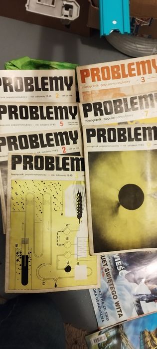Problemy miesięcznik 8 sztuk