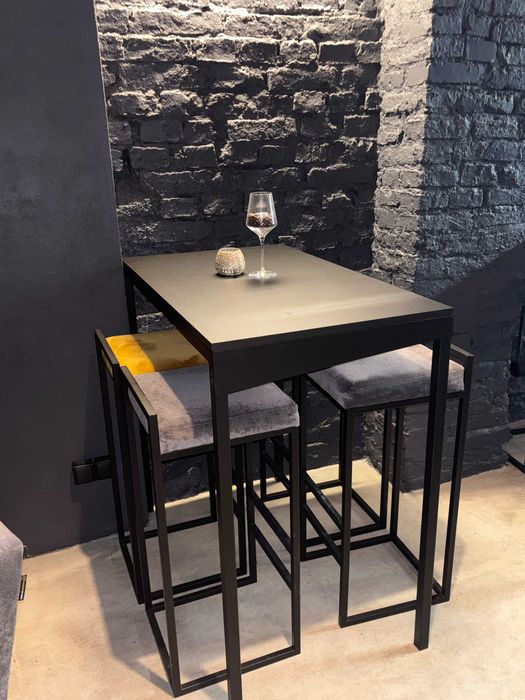 Zestaw barowy - stół + 4 hokery | styl loft / industrial