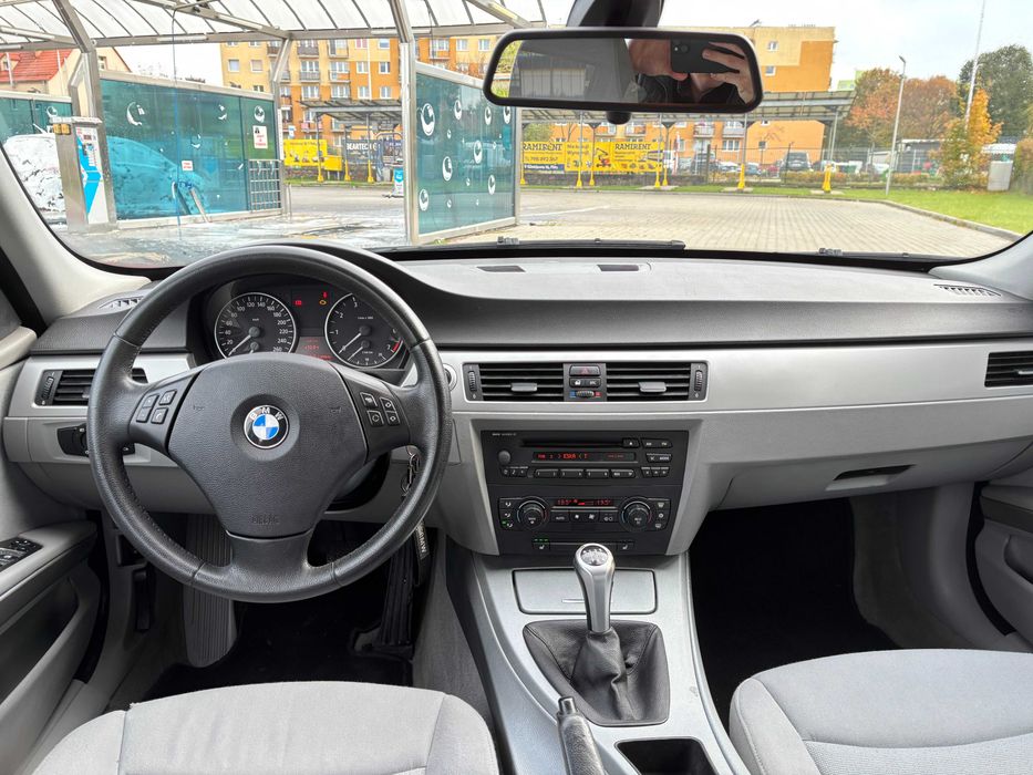 Sprzedam BMW E91 318i