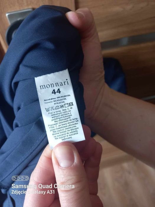 Sukienka damska niebieska  lekko blyszczaca