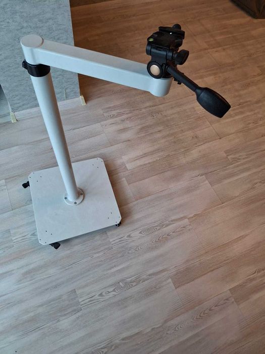 Стійка медична для рентген аппарата