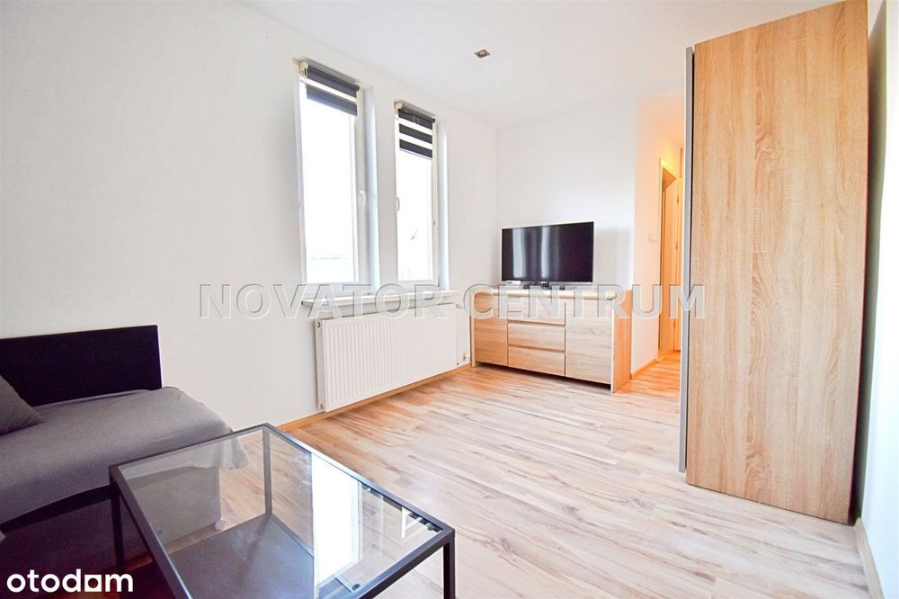 Wyremontowana kawalerka 34 m2, ścisłe centrum
