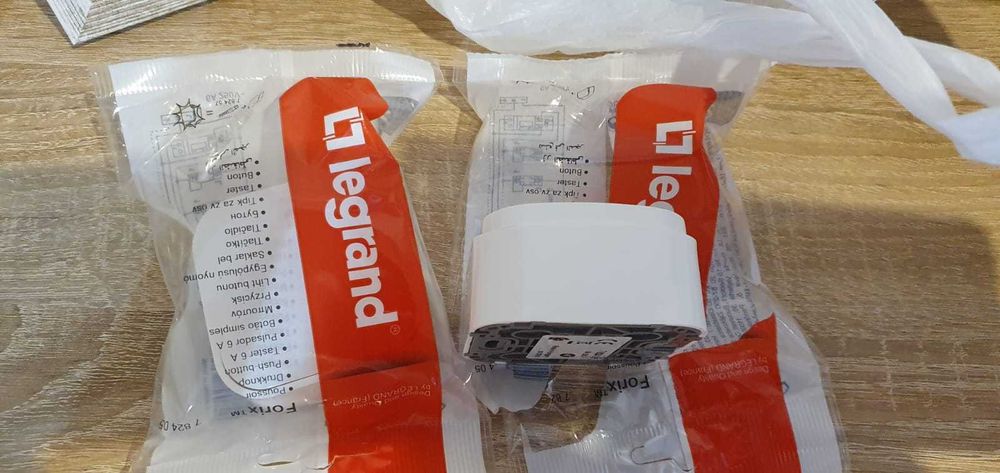 włącznik, kontakt schodowy legrand ...