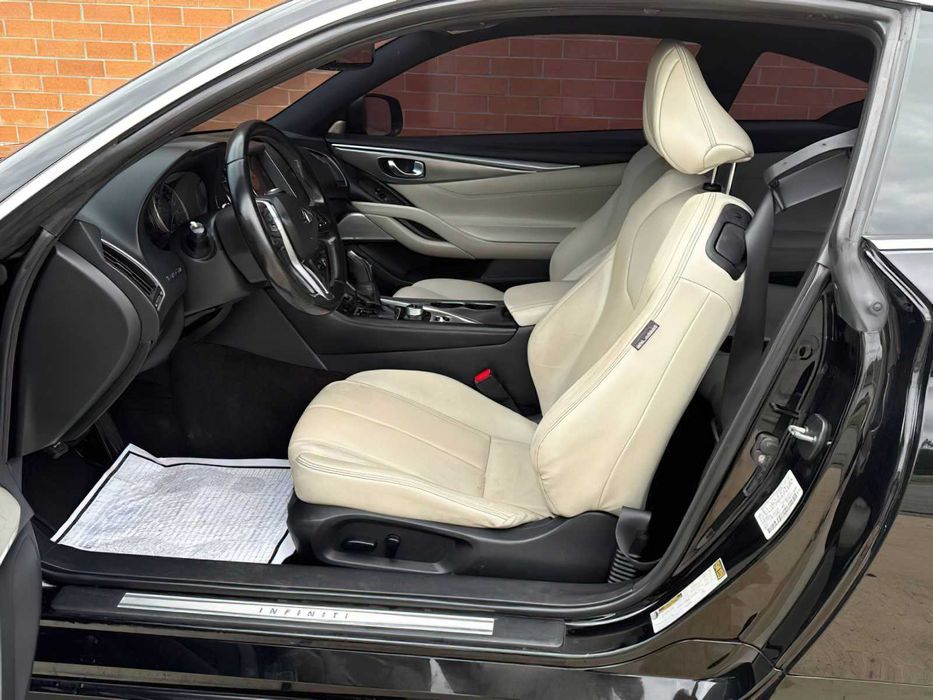 Infiniti Q60 3.0      2018