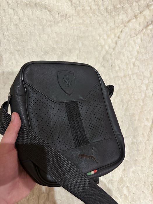 Сумка Мессенджер Puma Ferrari