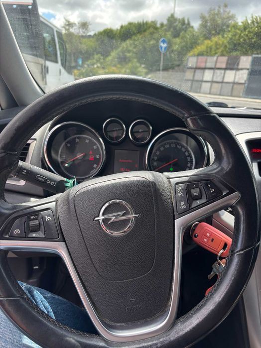 Vendo Carrinha Opel Astra 1.3 CDTI ecoFLEX – 2011