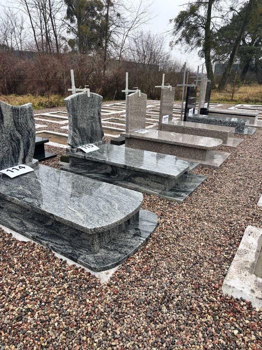 Nagrobek Granitowy