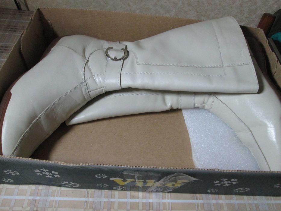 Зимние женские кожанные сапоги Viko, р.41 см