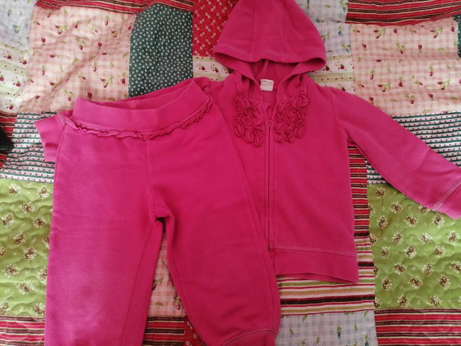 Fato de treino cardado H&M 12-18 bom estado!