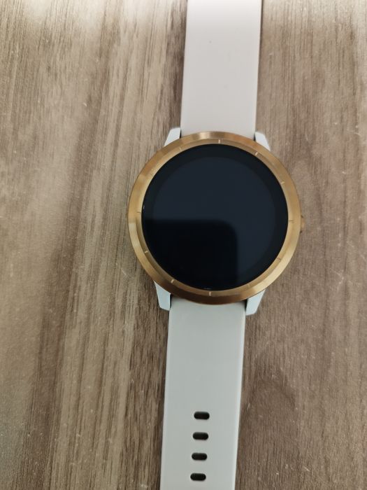 Sprzedam zegarek Garmin vivoactive3