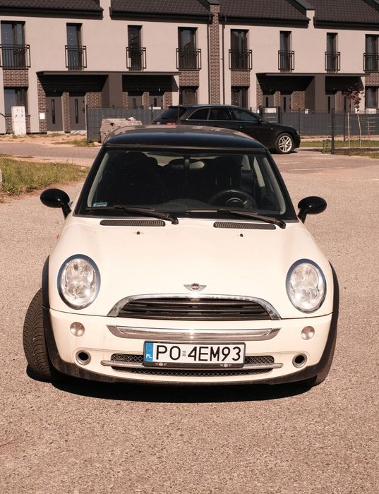 Sprzedam MINI ONE, 2004r., 1.6 benzyna, 168000 przebiegu!