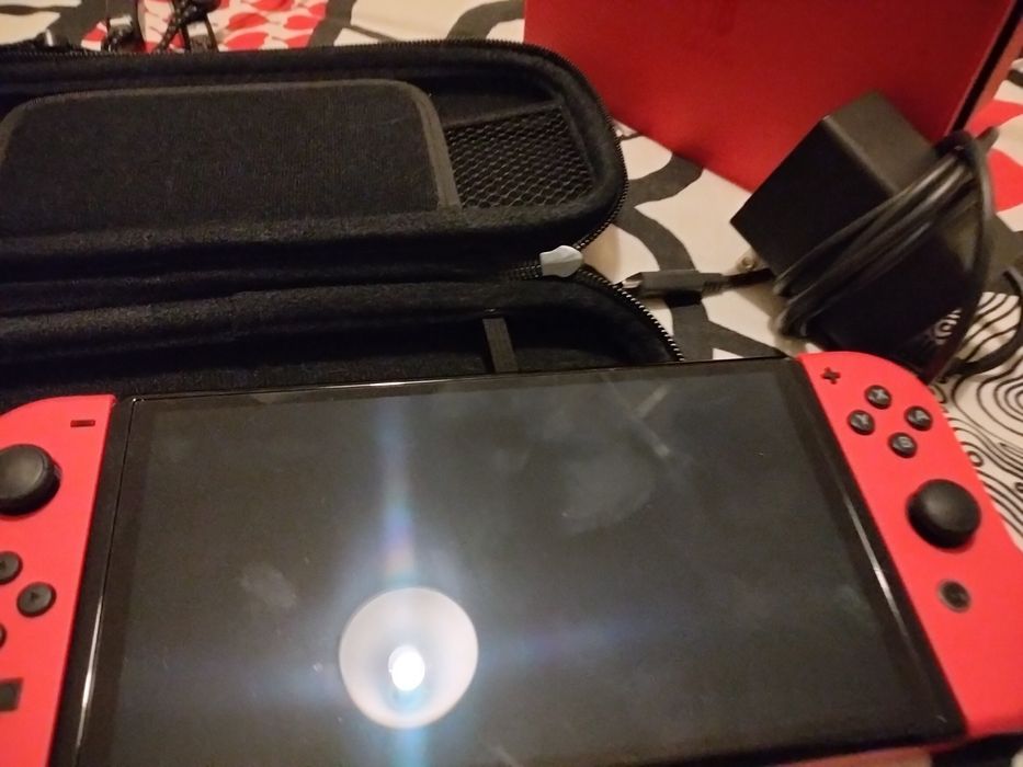 Nintendo Switch Edição Especial Mario Red