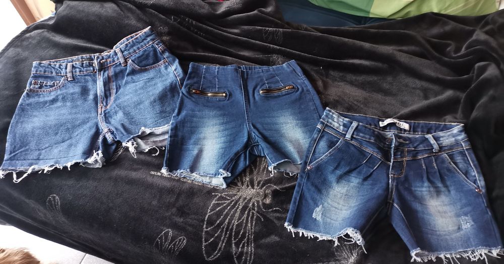 Jeansy krótkie granatowe