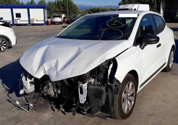 Renault Clio V Business (2020) - Carro Completo (Peças)