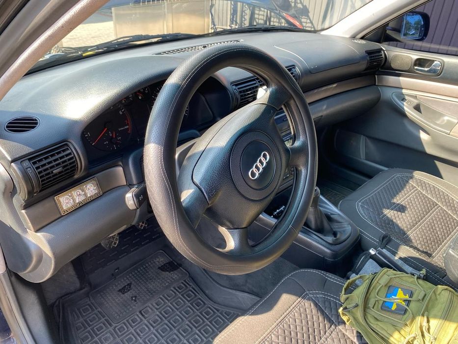 Продам  Продам Аудіи а4б5