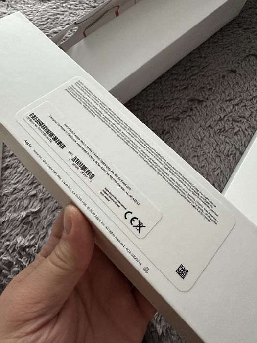 Apple Watch Series 5 44mm — повний комплект , ТЕРМІНОВО