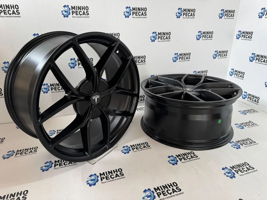 Jantes Look Tesla Model S em 20 (5x114.3) Preto Matte