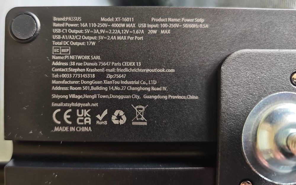 Listwa zasilająca 3 gniazda 2xUSB A i 1xUSB C PD 20W