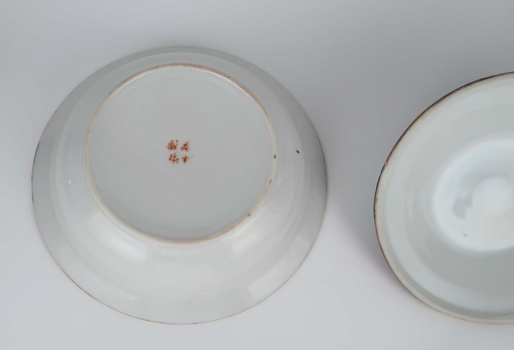 Manteigueira porcelana da China - Galos