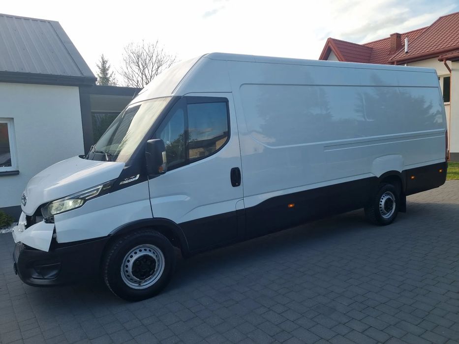 Iveco Daily 3.0 180Ps Hi-matic Led MAX Salon Polska F-vat 23%  Daily 3.0180 Ps Hi-matic Salon Polska F-vat 23%