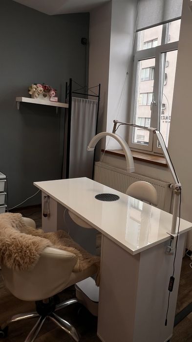 Wynajem stanowiska manicure – Rzeszów, centrum, Grunwaldzka