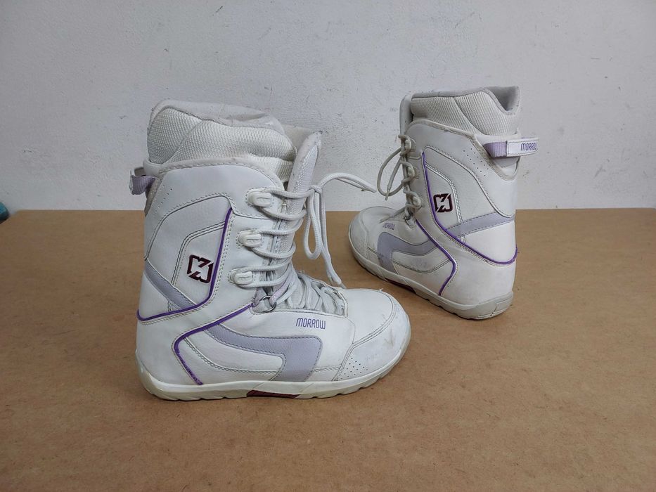 Buty snowboardowe MORROW Eu.39, 25 cm
