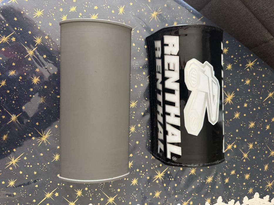 Espuma de guiador Renthal preta e cinza