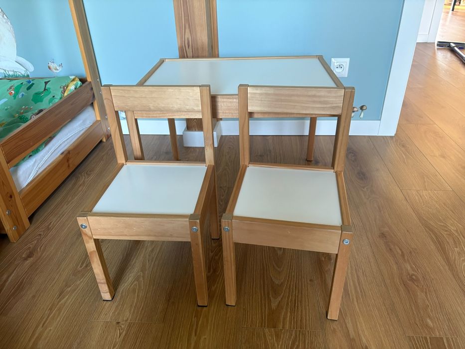 Stolik i krzesła IKEA