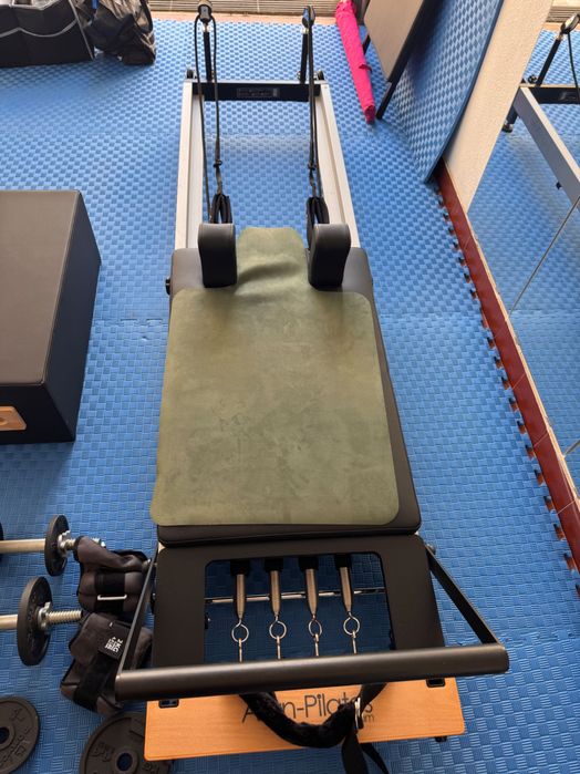 Pilates reformer dobrável (F3 align Pilates)