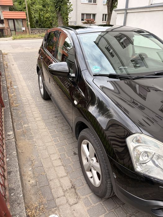 Auto Nissan Qashqai