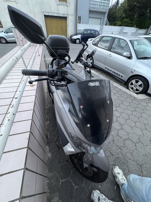 Nmax 125cc cinzenta