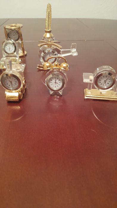 Relógios de colecção em cristal.