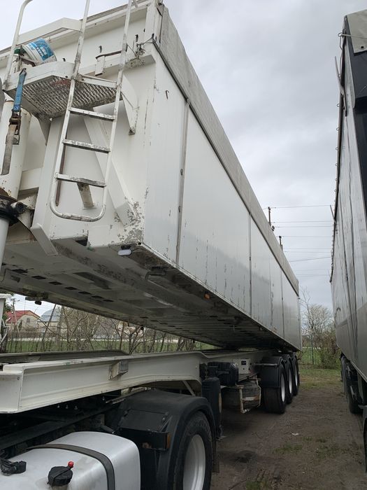 Зерновоз benalu 64 m3