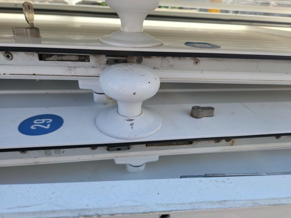 Portas metalicas de varias medidas