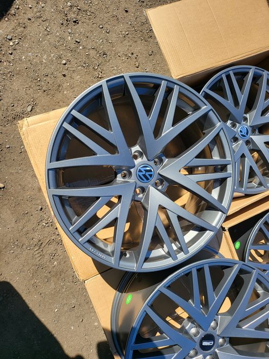 Nowe Alufelgi 20 Audi Skoda Seat Volkswagen BMW Mercedes 5x112 ET30