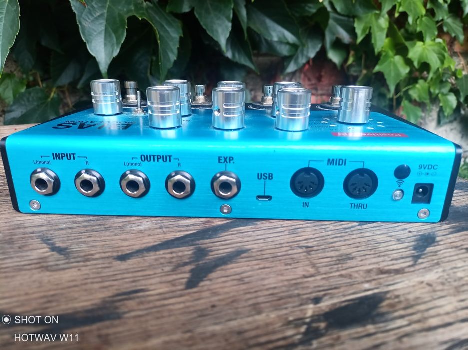 Positive Grid - chorus flanger phaser vibrato idd