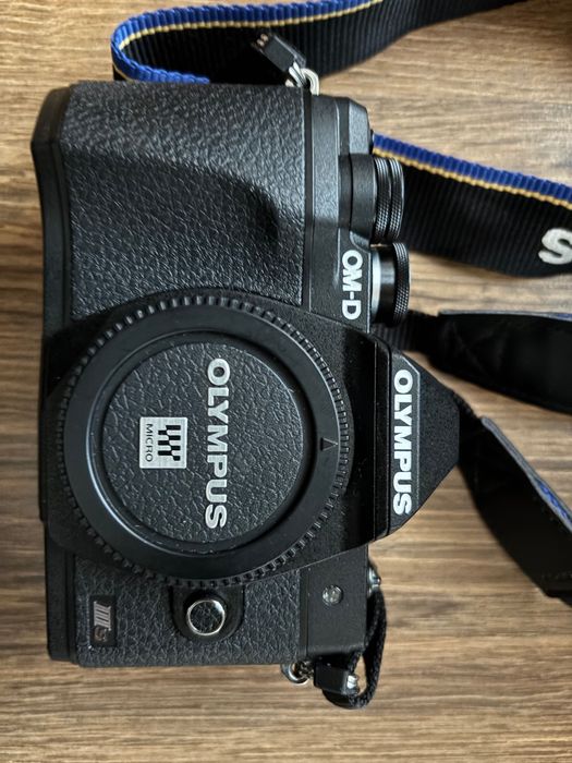 Aparat Olympus OM-D E-M 10 Mark III S