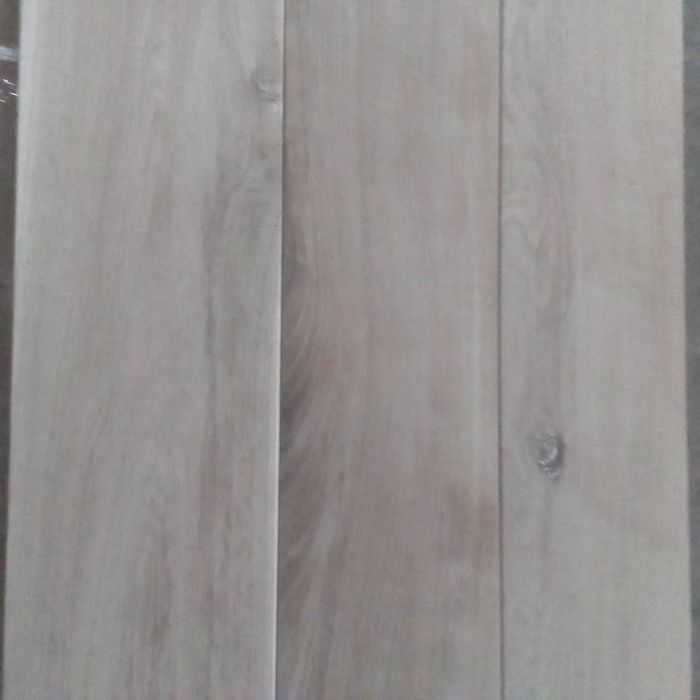 Deski podłogowe dębowe lite gr. 21mm szer. 125mm dł. 200-400cm