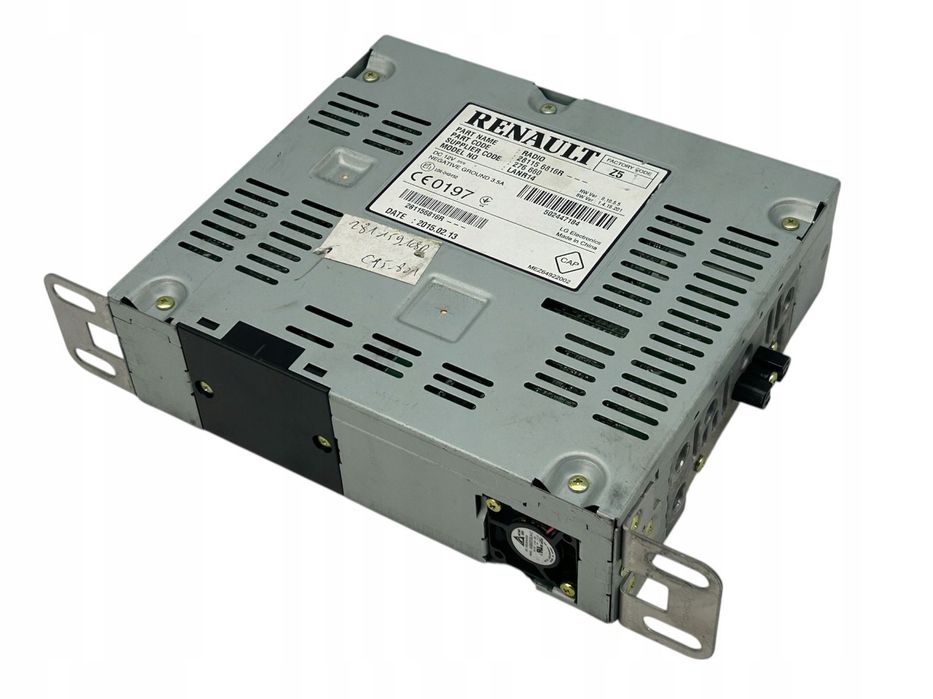 radioodtwarzacz stacja multimedialna renault megane iv 281156816r