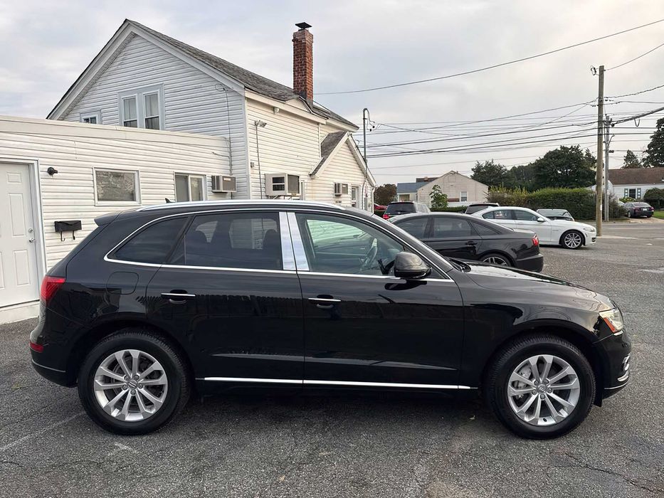 Audi Q5 quattro Premium Plus      2016