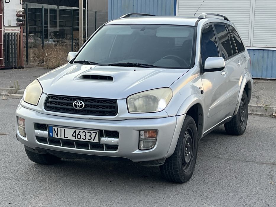 Продам Toyota RAV4 2.0  diezel полный привод